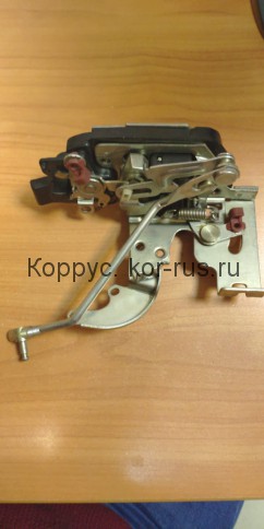 ЗАМОК ДВЕРИ ПЕРЕД. ПРАВ.