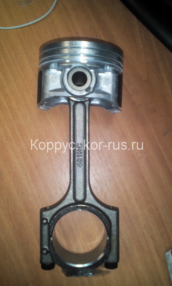 Шатун двигателя газонокосилки