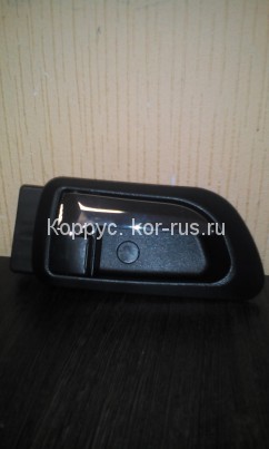 РУЧКА ВНУТРЕННЯЯ ДВЕРИ ПРАВ. (ХРОМ)